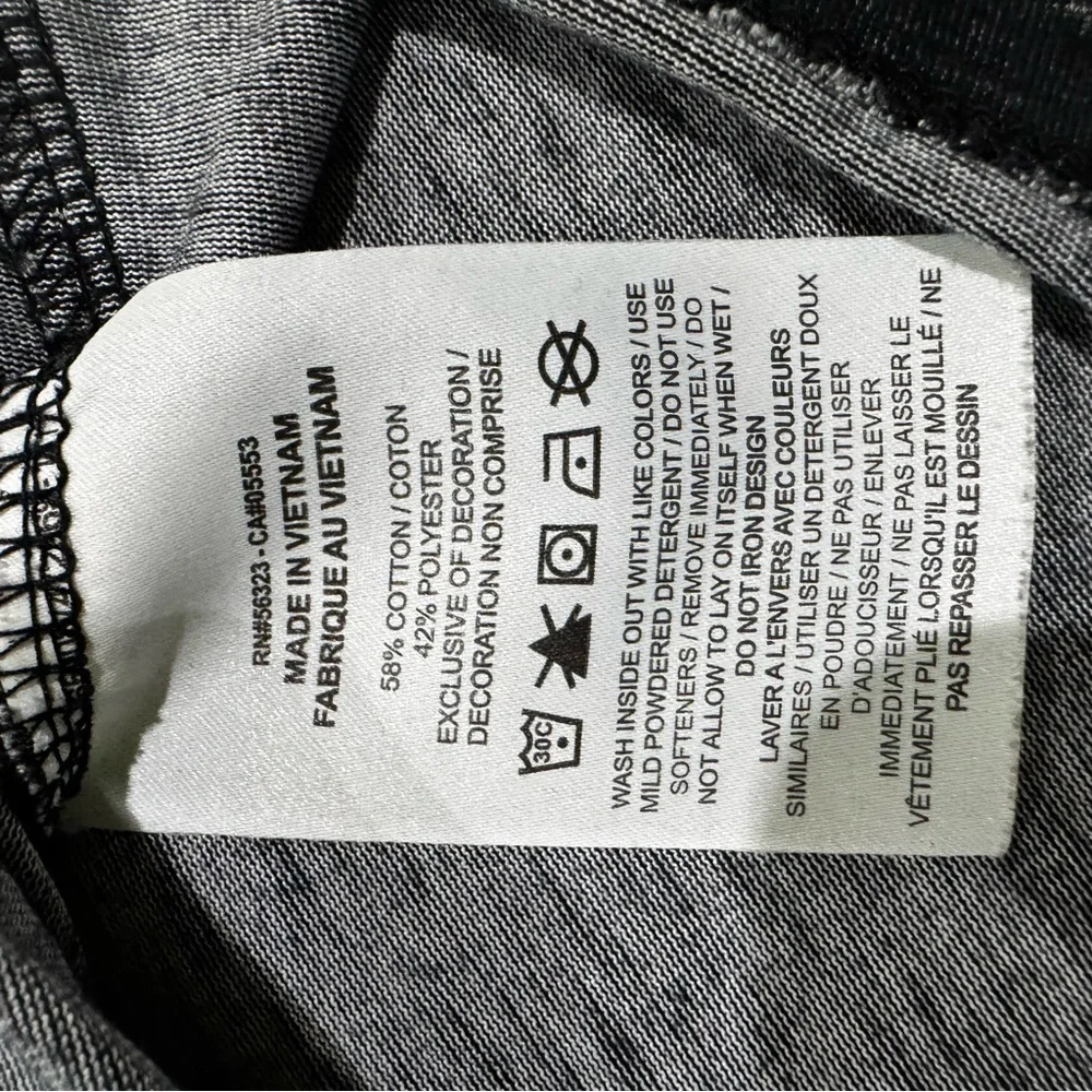Nike Men's Charcoal Gray Tee